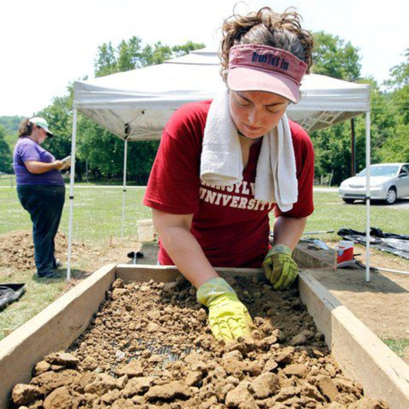 Meet your Posher, Kayla - Picture 8 of 8